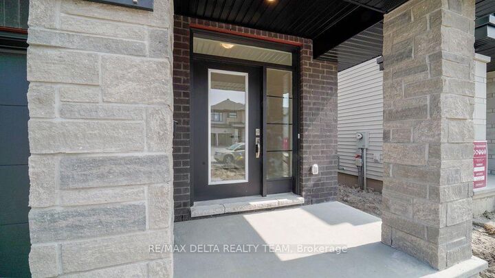 Property Photo:  504 Tenor Ridge  ON K4M 0L6 