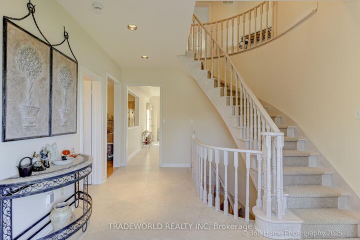 Property Photo: 80 Eyer Drive ON L6C 1S3