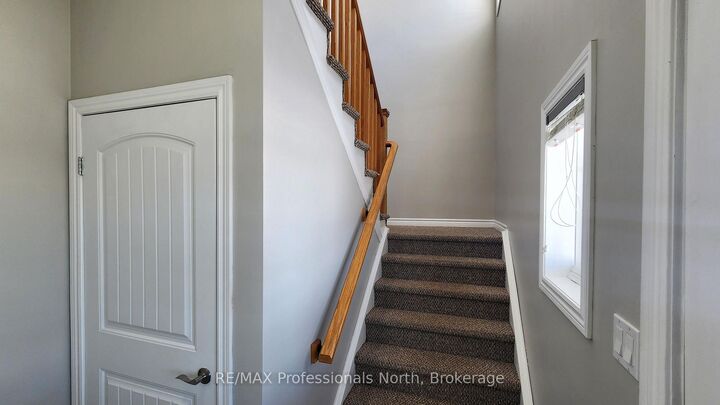 Property Photo:  33 Goodwin Drive  ON P1H 2R3 