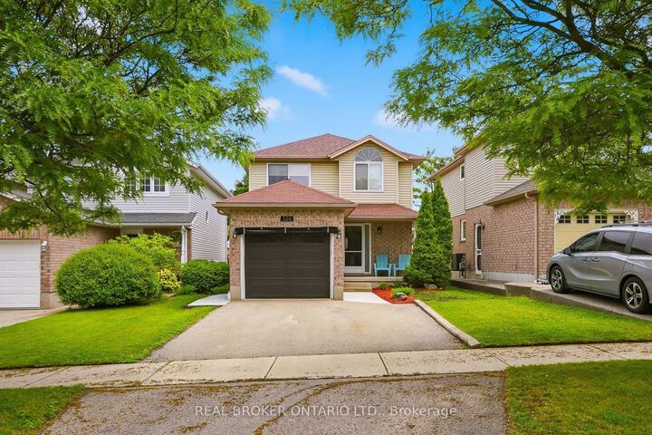 Property Photo: 326 Rosette Drive ON N2K 3W7