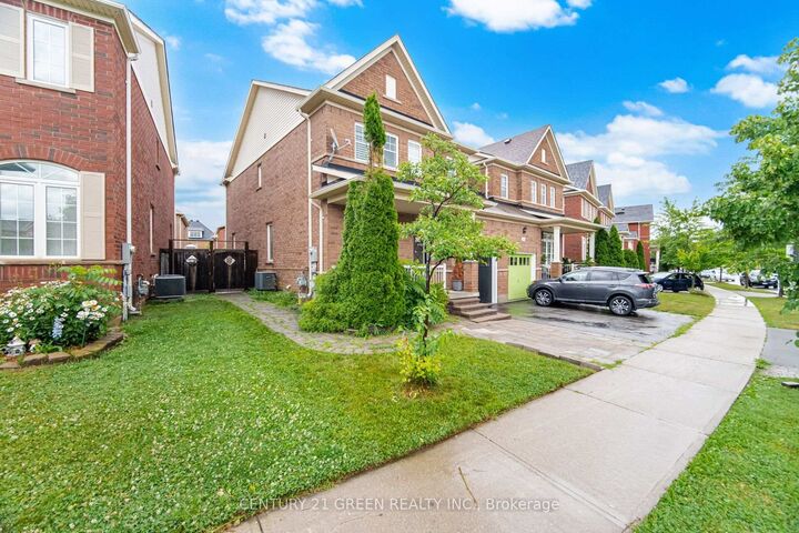 Property Photo: 399 Savoline Boulevard ON L9T 7Y2