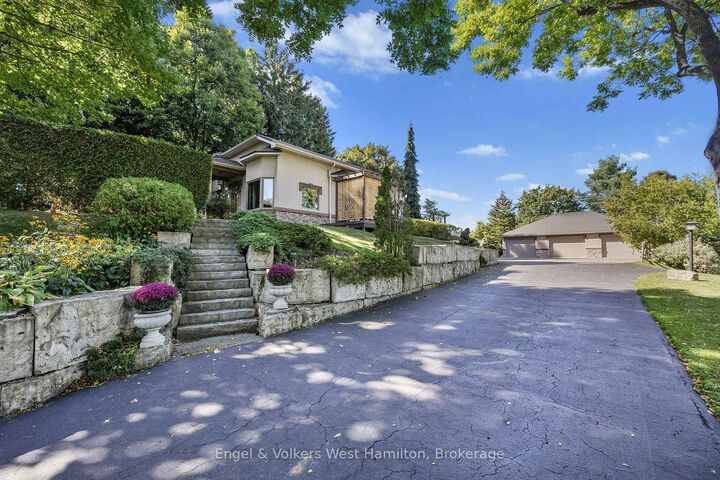94 8 Highway — photo 1