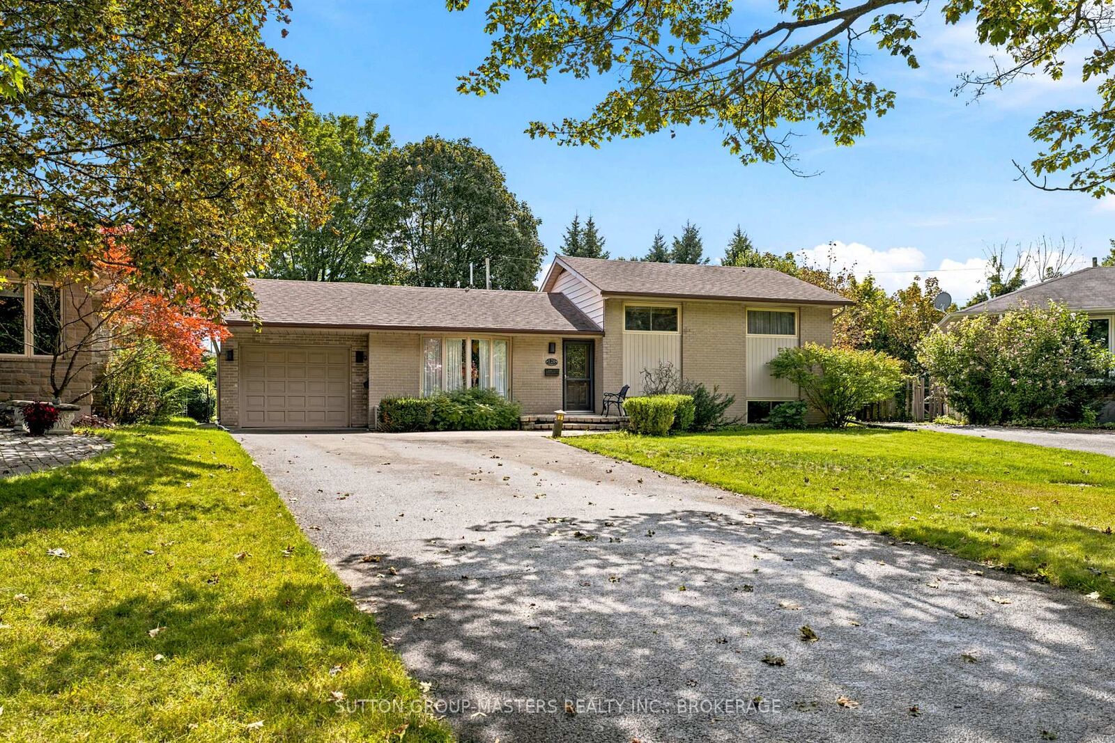 Property Photo:  120 Liddell Crescent  ON K7M 2T6 