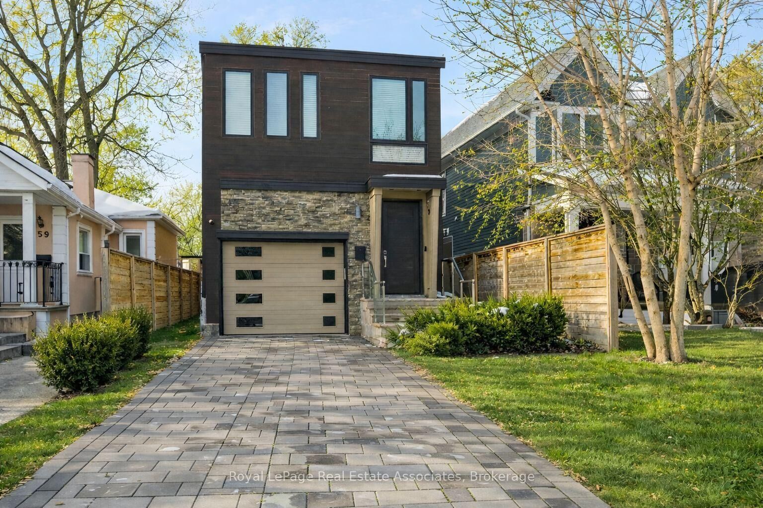 Property Photo: 63 Troy Street ON L5G 1S6