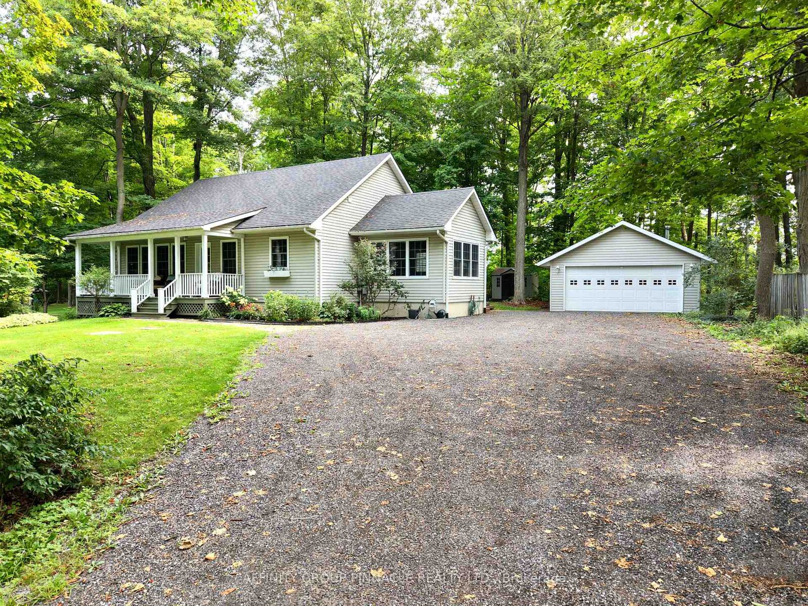 Property Photo: 38 Westview Drive ON K0L 2W0