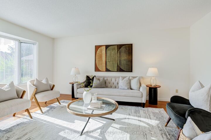 Property Photo:  199 Fallingbrook Street  ON L1R 2B1 
