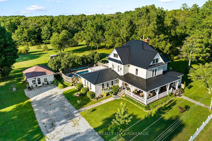 11562 Lakeshore Road — photo 1