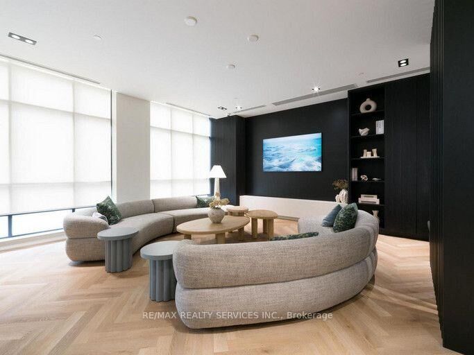 Property Photo: 225 Malta Avenue 1608 ON L6Y 6L6