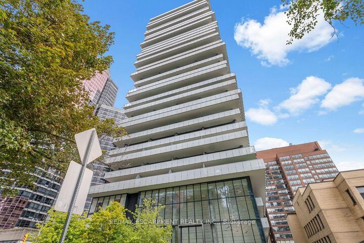 Property Photo: 57 St Joseph Street 206 ON M5S 0C5