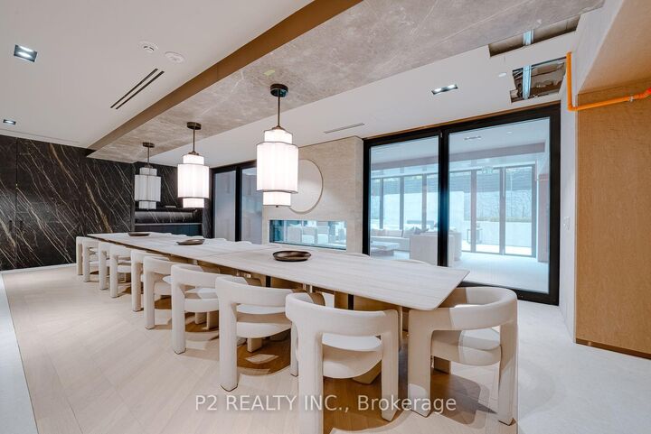 Property Photo: 2 Forest Hill Road 609 ON M4V 2L3