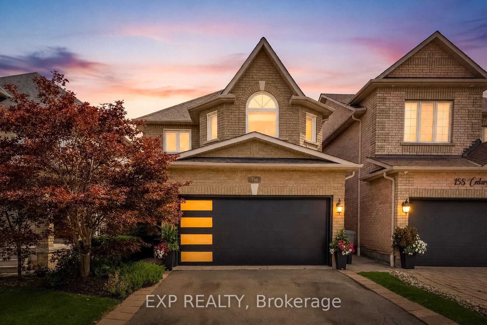 Property Photo: 156 Cedargrove Road ON L7E 2X6