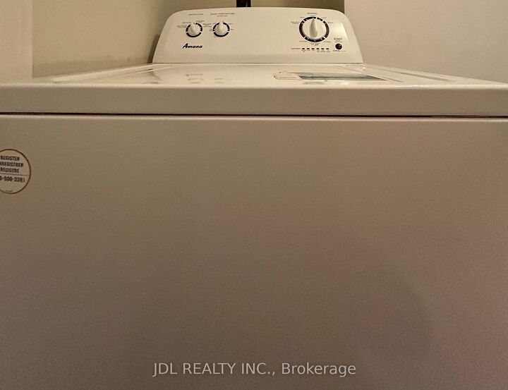 Property Photo: 23 Pineway Blvd Boulevard Unit A Bsmt ON M2H 1A3