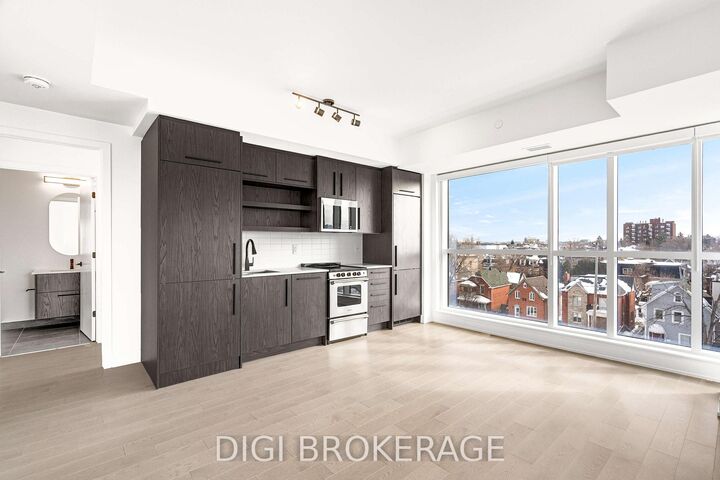 Property Photo: 560 Rideau Street 1007 ON K1N 5Z8