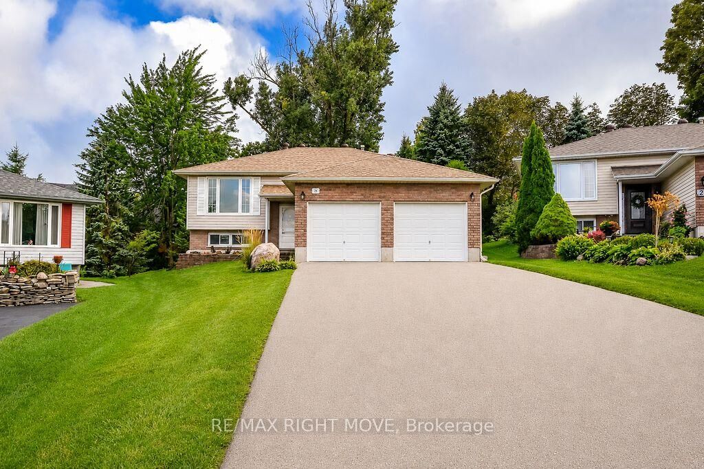 Property Photo: 28 Jordon Crescent ON L3V 8A9
