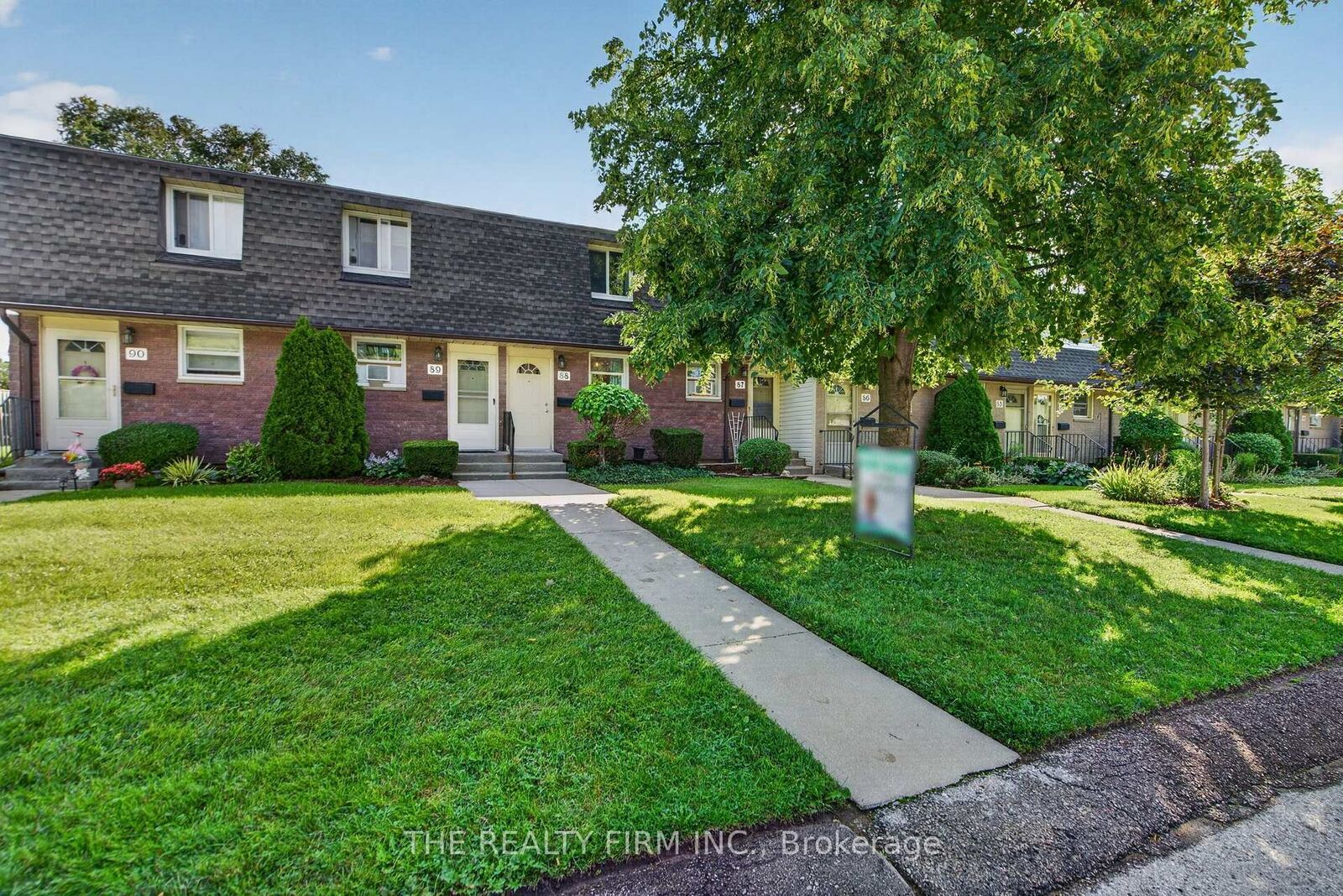 Property Photo:  1919 Trafalgar Street 88  ON N5V 1A1 