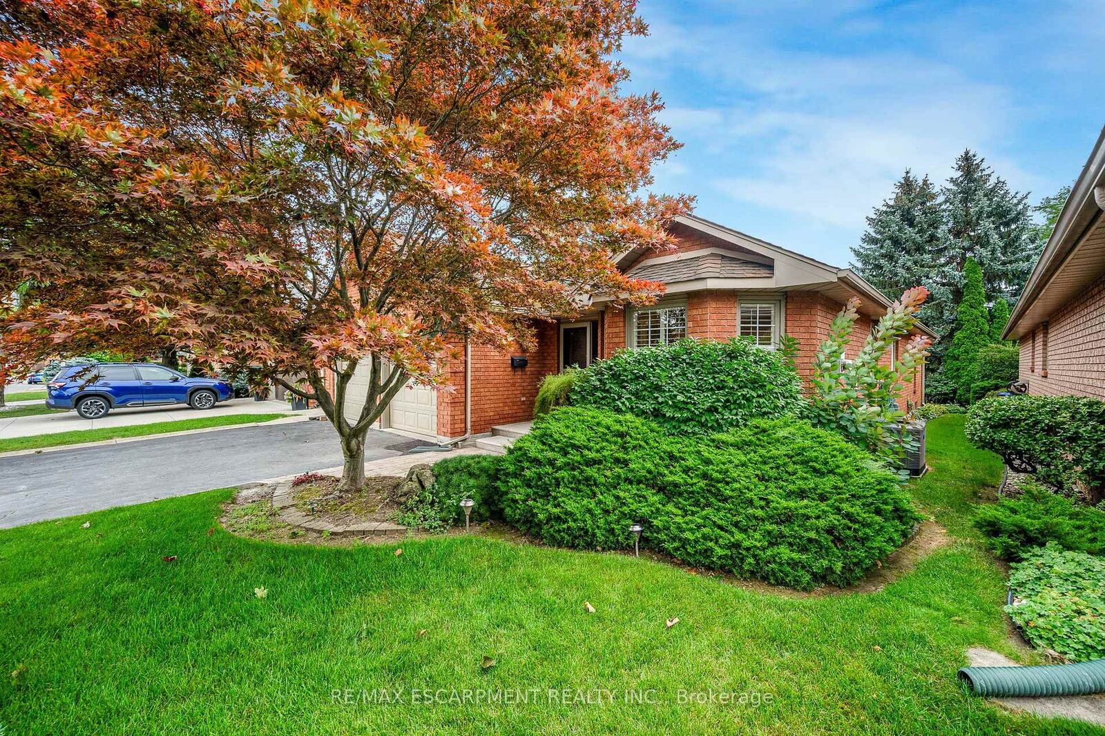 Property Photo: 1150 Augustus Drive ON L7S 2K6