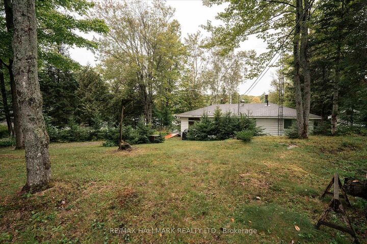 Property Photo:  1124 Comfort Drive  ON K0M 1R0 