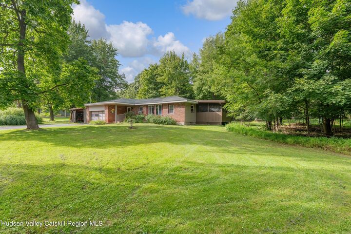 Property Photo:  104 Park  NY 12477 