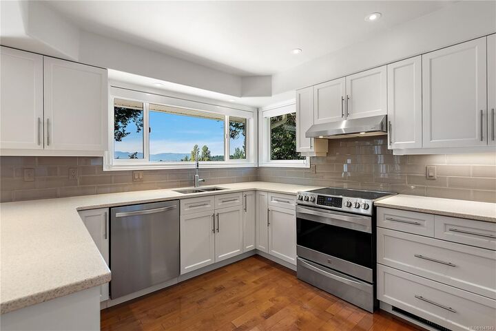 Property Photo:  10938 Prentice Pl  BC V8L 5H7 
