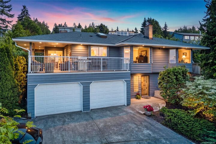 Property Photo: 8109 Northwind Dr BC V0R 2H0