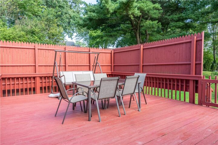 Property Photo:  155 Thorndale Dr  PA 15010 