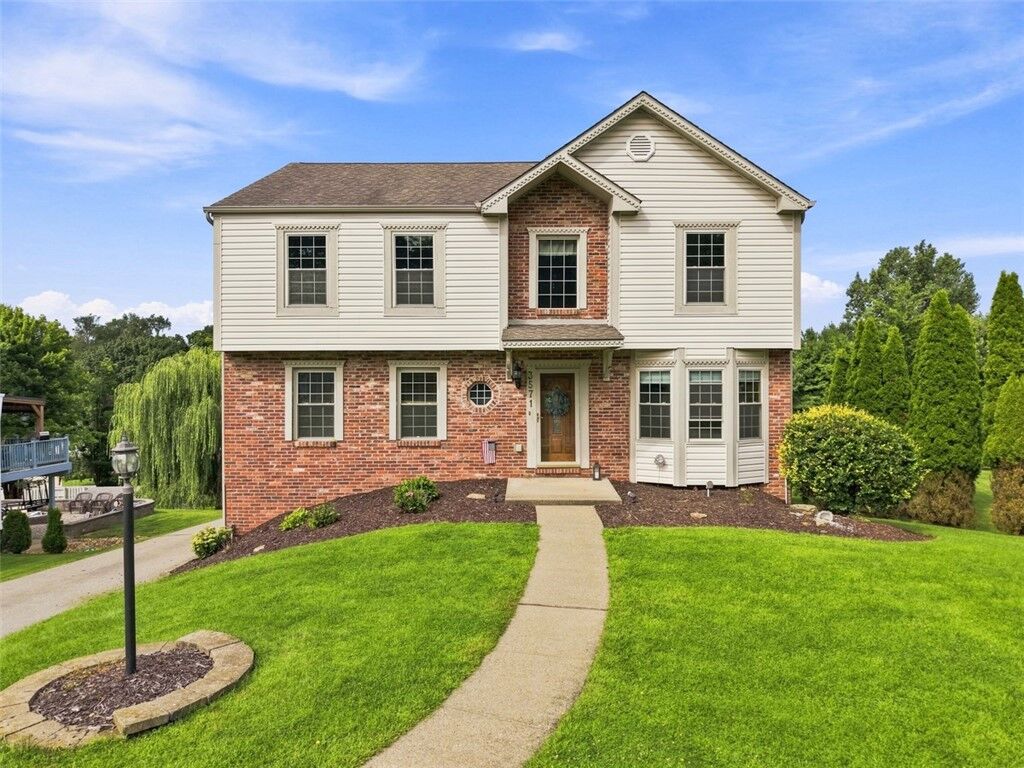 Property Photo:  3571 Huntertown Rd  PA 15101 