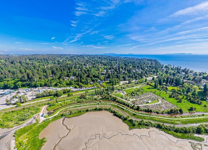 Property Photo: 12520 Crescent Road BC V4A 2V3