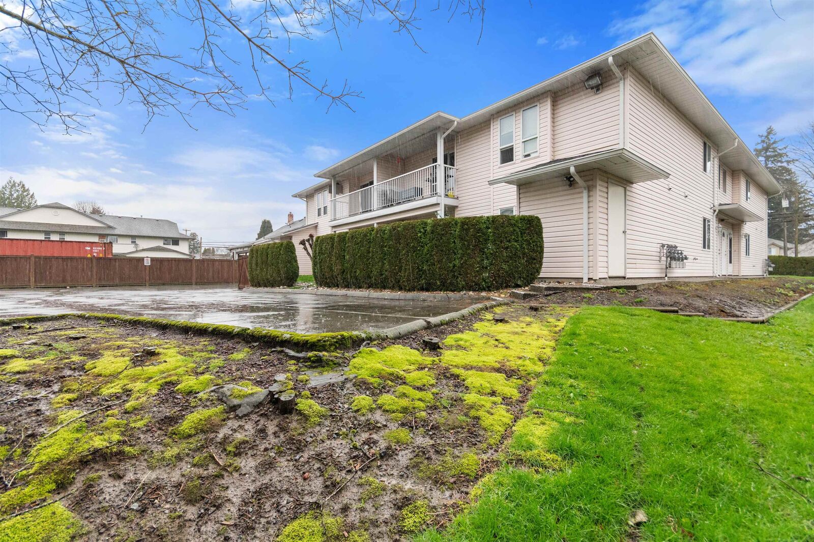 Property Photo: 46562 Yale Road 6 BC V2P 2R5