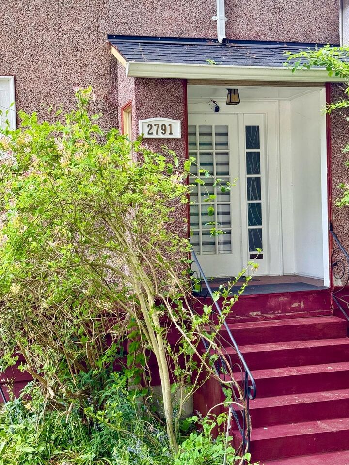 Property Photo: 2791 W 13th Avenue BC V6K 2T5