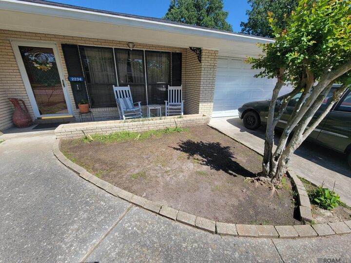 Property Photo: 2234 N Alameda Dr LA 70815