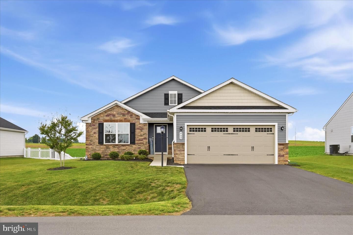 Property Photo: 469 Perspective Place WV 25427