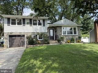 Property Photo: 379 Boxwood Lane NJ 08077
