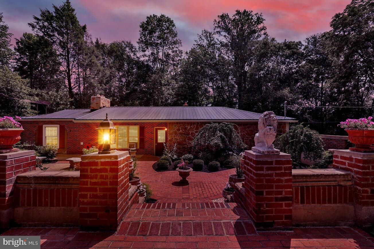Property Photo: 51 White Road PA 17302