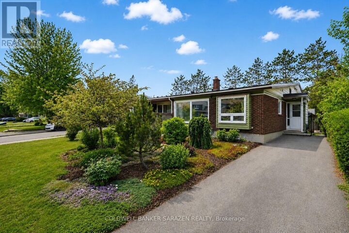 Property Photo:  79 Woodfield Drive  ON K2G 0A1 