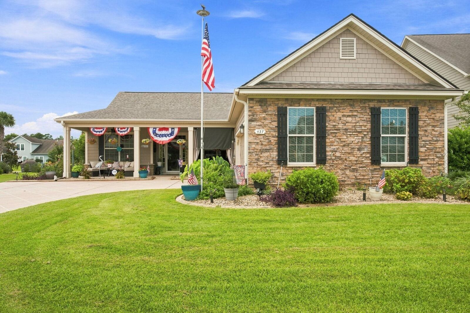 Property Photo:  437 Coral Harbor Dr.  SC 29588 