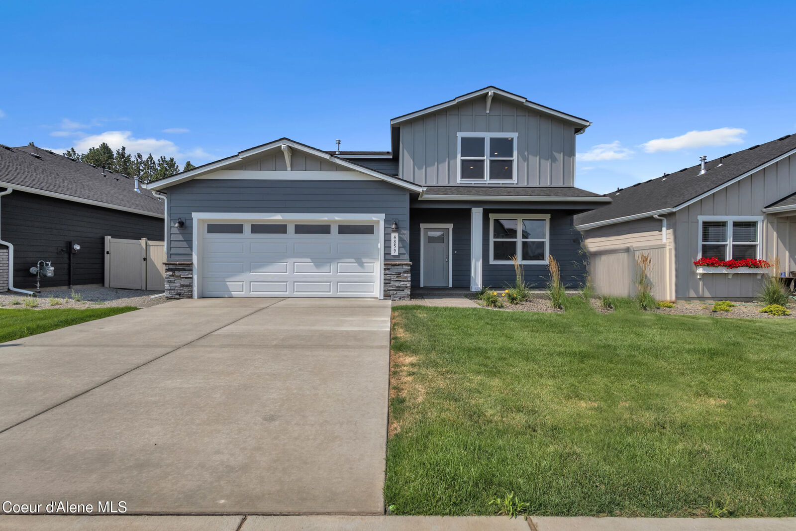 Property Photo:  2755 N Vega St  ID 83854 