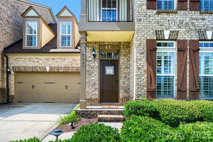 Property Photo: 9547 Burford Lane NW NC 28027