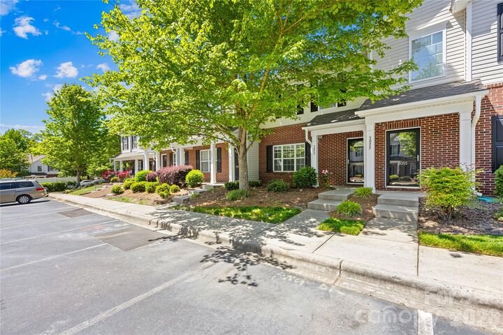 Property Photo:  3053 Summerfield Ridge Lane  NC 28105 