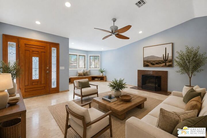 Property Photo: 28465 Avenida Condesa CA 92234