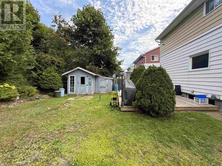 Property Photo:  29 Milliken Rd  ON P5A 1J9 