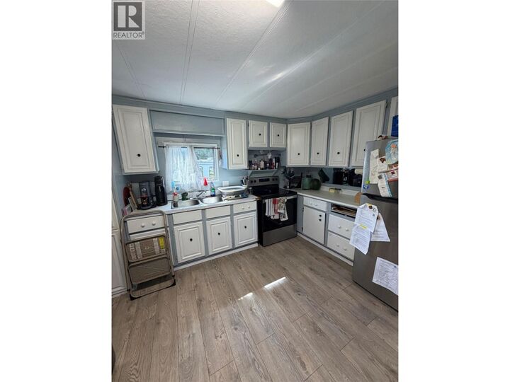 Property Photo:  6210 Lower Elk Valley Road 15  BC V0B 2G3 