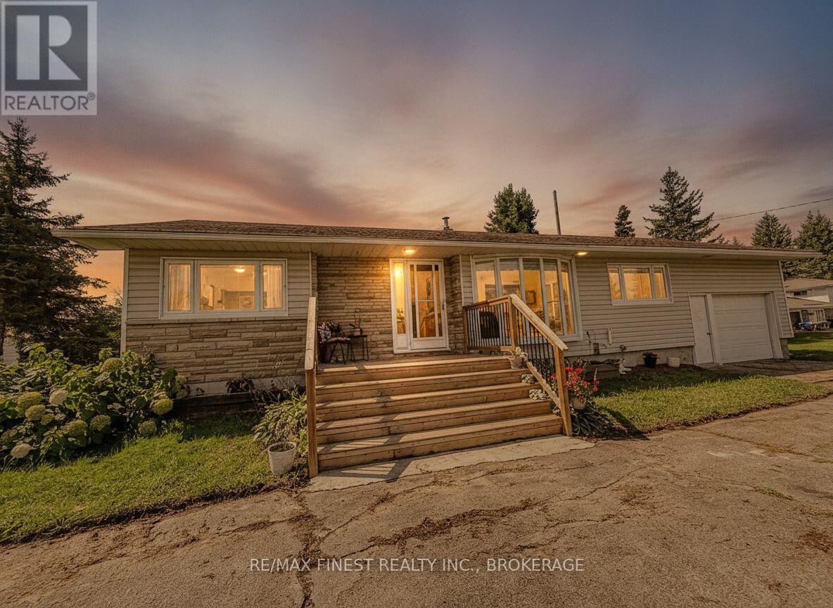 Property Photo:  9859 County Rd 42  ON K0A 1X0 