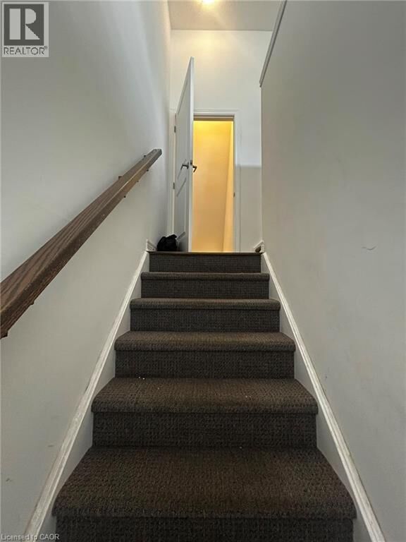 Property Photo: 575 Woodward Avenue 28 ON L8H 0B3