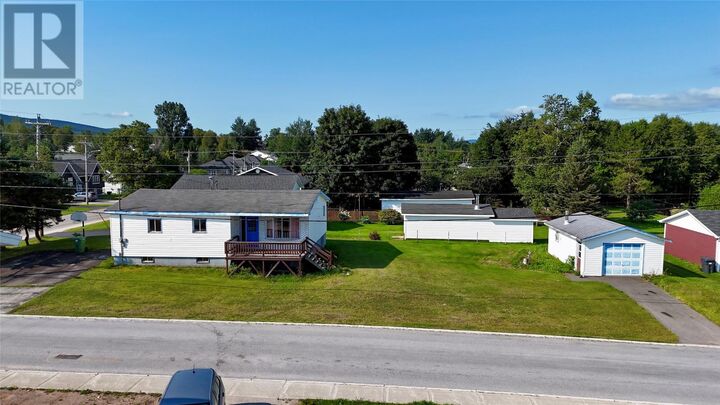 Property Photo:  45 High Street  NL A8A 1N2 