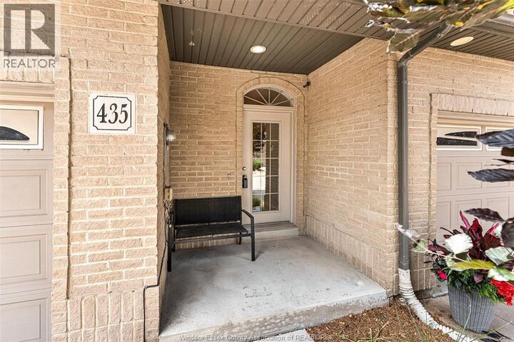 Property Photo:  435 Sandpoint  ON N8P 1S3 