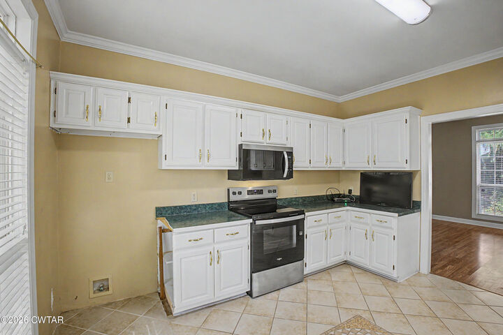 Property Photo:  114 Country Lane  TN 38012 