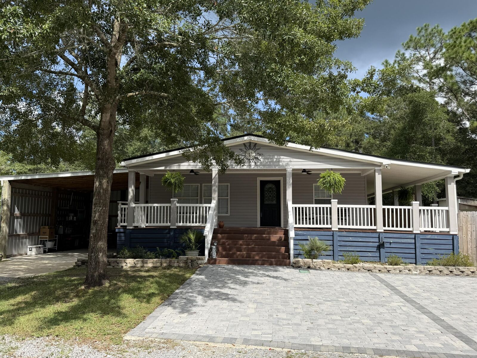 Property Photo:  927 Black Creek Boulevard  FL 32439 