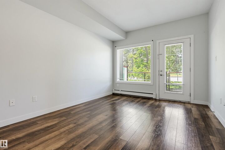 Property Photo: 10611 117 Street NW 103 AB T5H 0G6