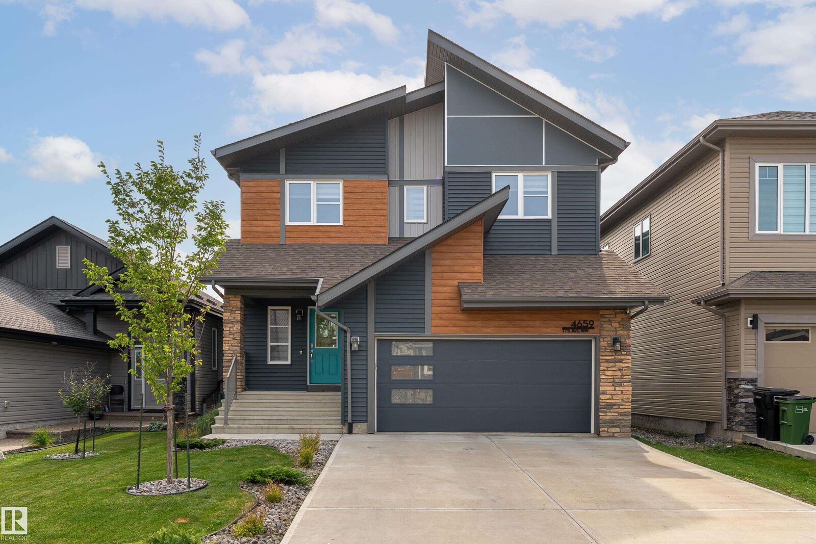 Property Photo: 4659 175 Avenue NW AB T5Y 3Z8