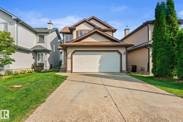 Property Photo:  11544 167A Avenue NW  AB T5X 6G9 